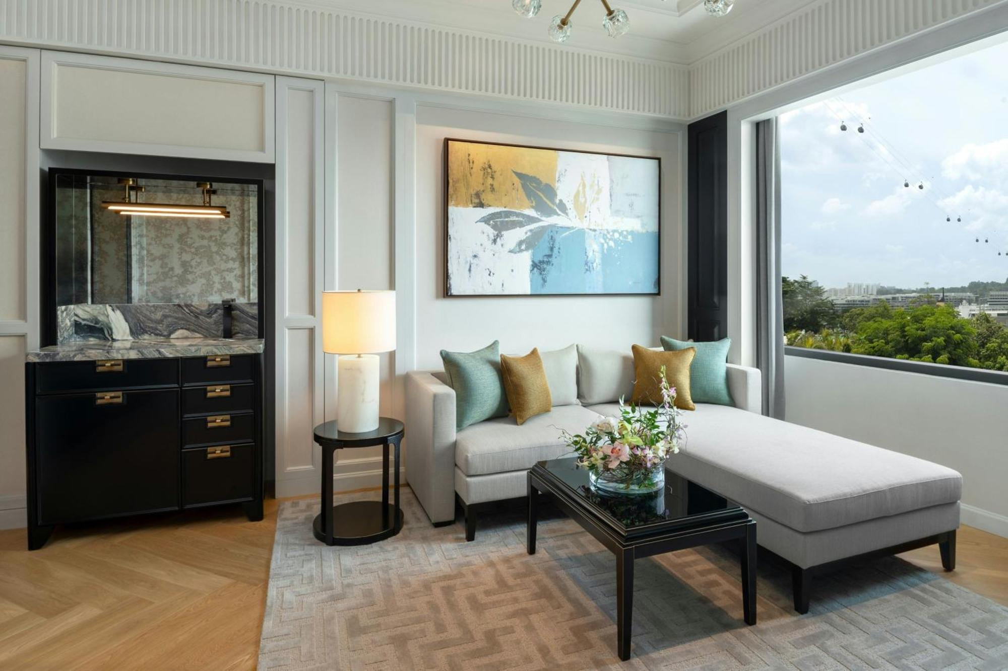 Deluxe Twin Suite